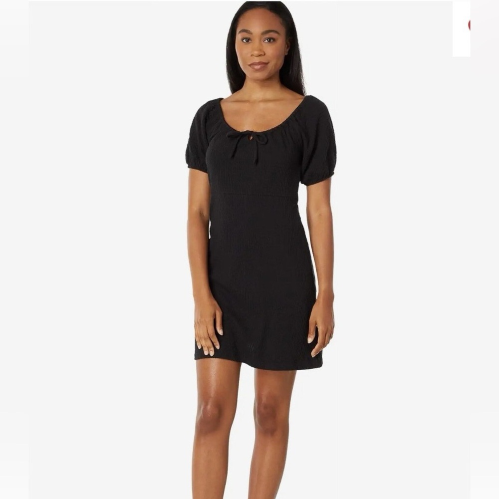 Madewell Seersucker Knit Puff-Sleeve Mini Dress in True Black (Medium)